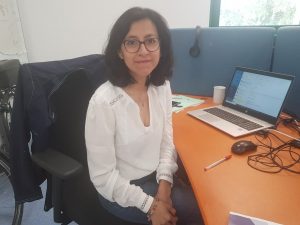 Rosario, responsable Siham, concentrée